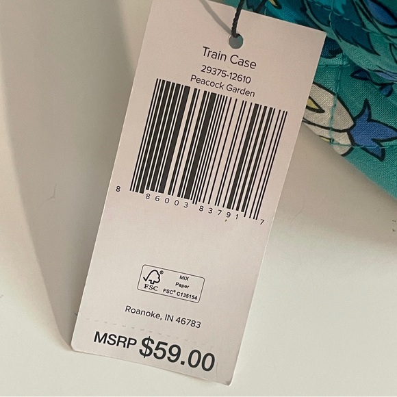 NEW! Vera Bradley Cosmetic Train Case - Picture 7 of 7